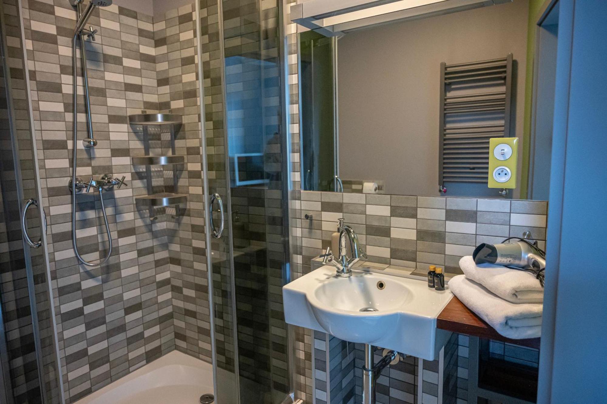 Republika Sloneczna Bed & Breakfast Poznan Ngoại thất bức ảnh