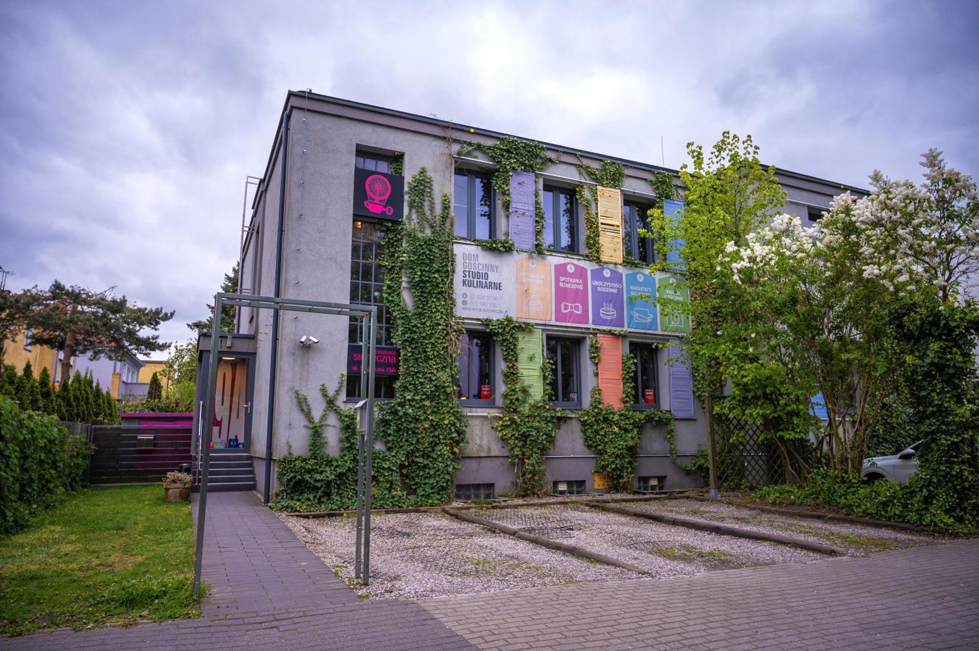 Republika Sloneczna Bed & Breakfast Poznan Ngoại thất bức ảnh