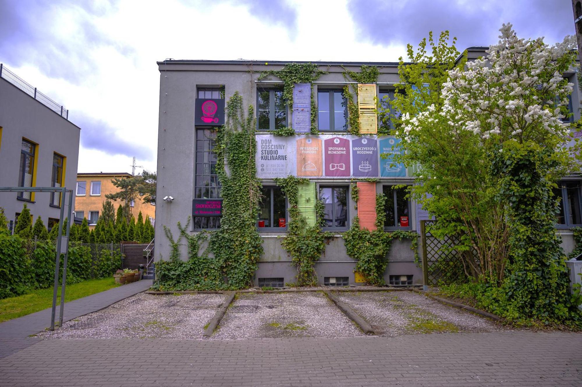 Republika Sloneczna Bed & Breakfast Poznan Ngoại thất bức ảnh