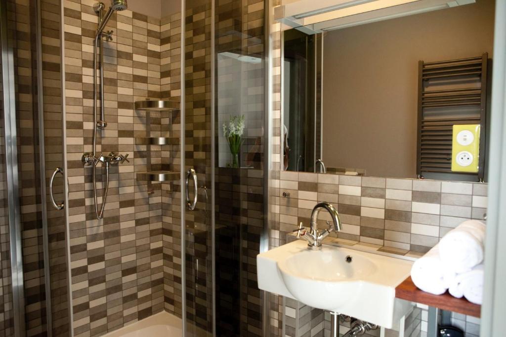 Republika Sloneczna Bed & Breakfast Poznan Phòng bức ảnh